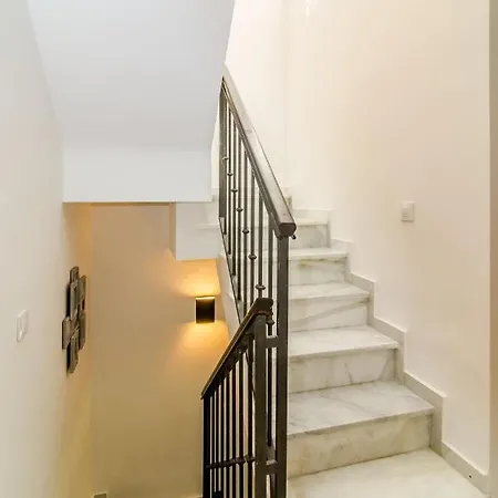 Holiday home Tropical Getaway Townhouse In Nueva Andalucia Close To Naranjos Golf