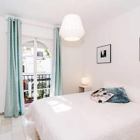 Holiday home Tropical Getaway Townhouse In Nueva Andalucia Close To Naranjos Golf